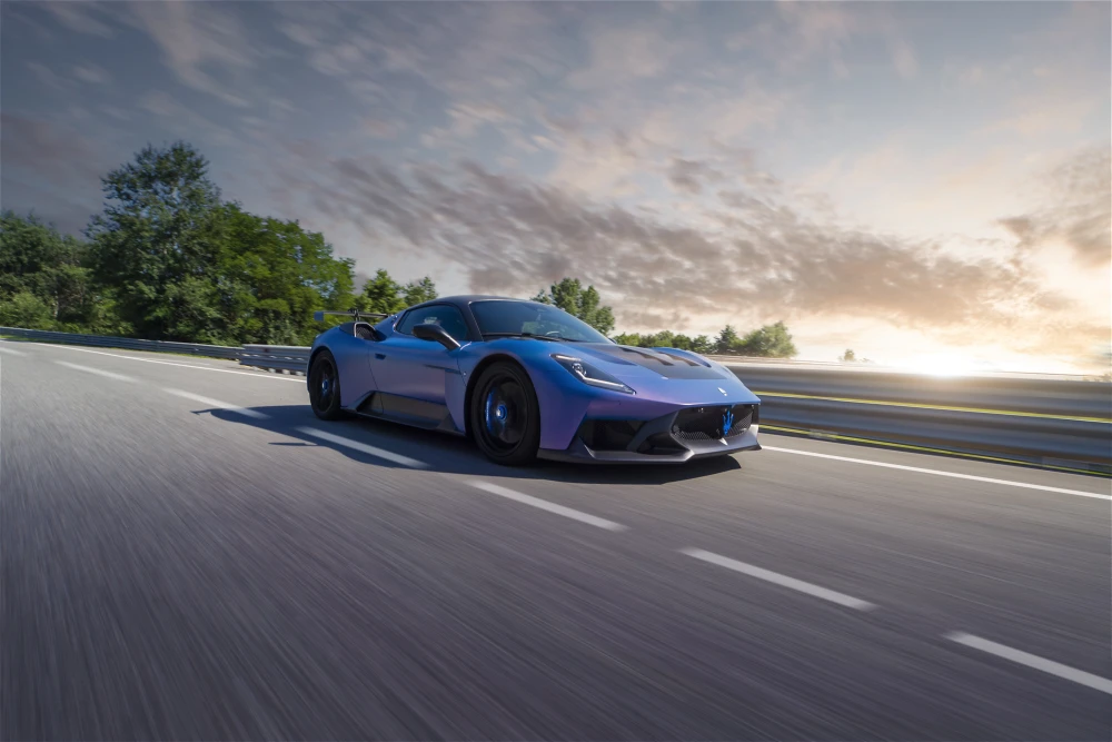 MASERATI GT2 STRADALE NA OKRUHU JAS MARINA V ABU DHABI