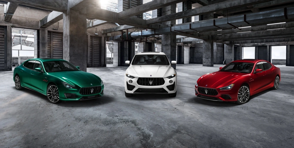 MASERATI LEVANTE A GHIBLI V6 & V8 SKLADEM