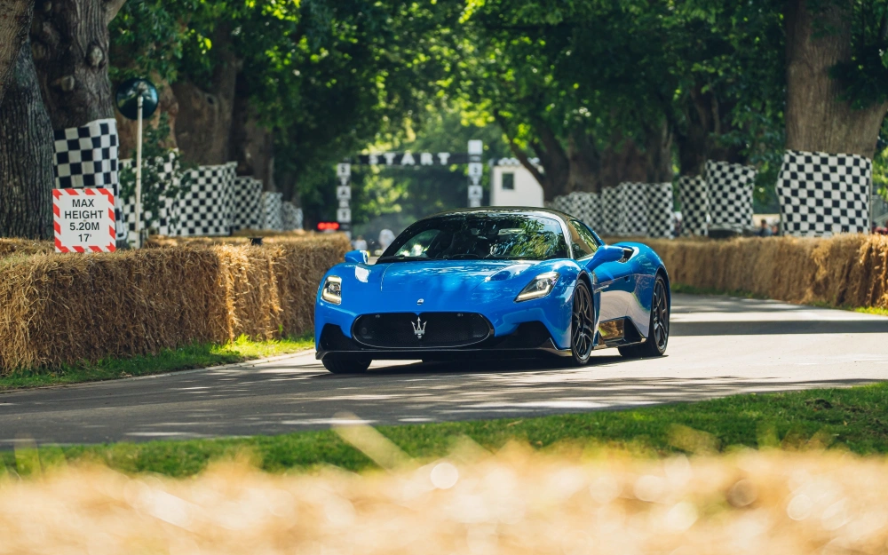 Maserati MC20 poprvé v Goodwoodu na Festivalu rychlosti 2021