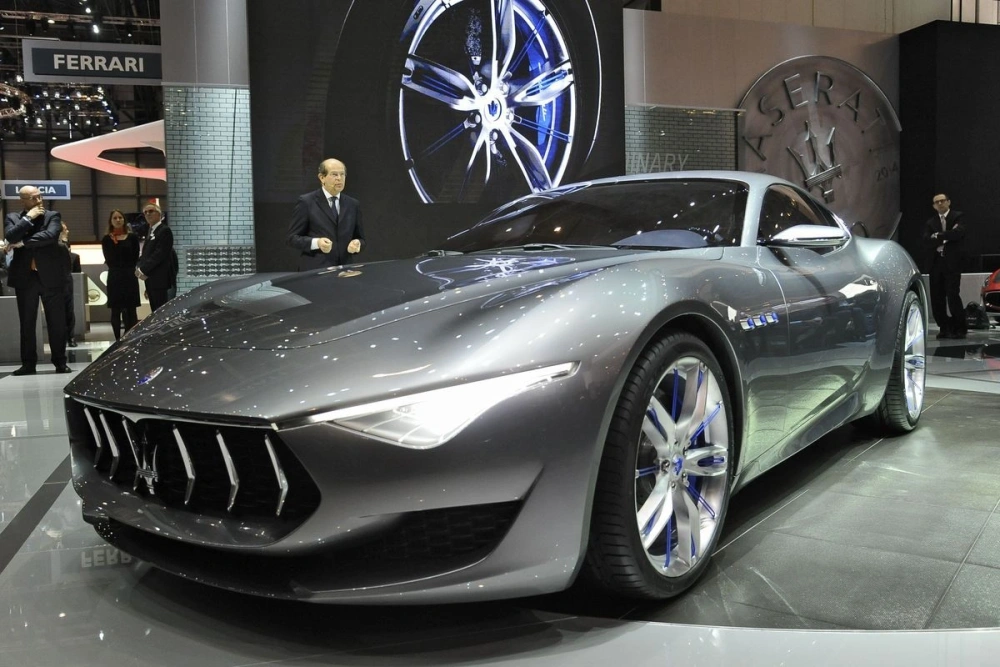 Maserati Alfieri hvězdou Ženevy