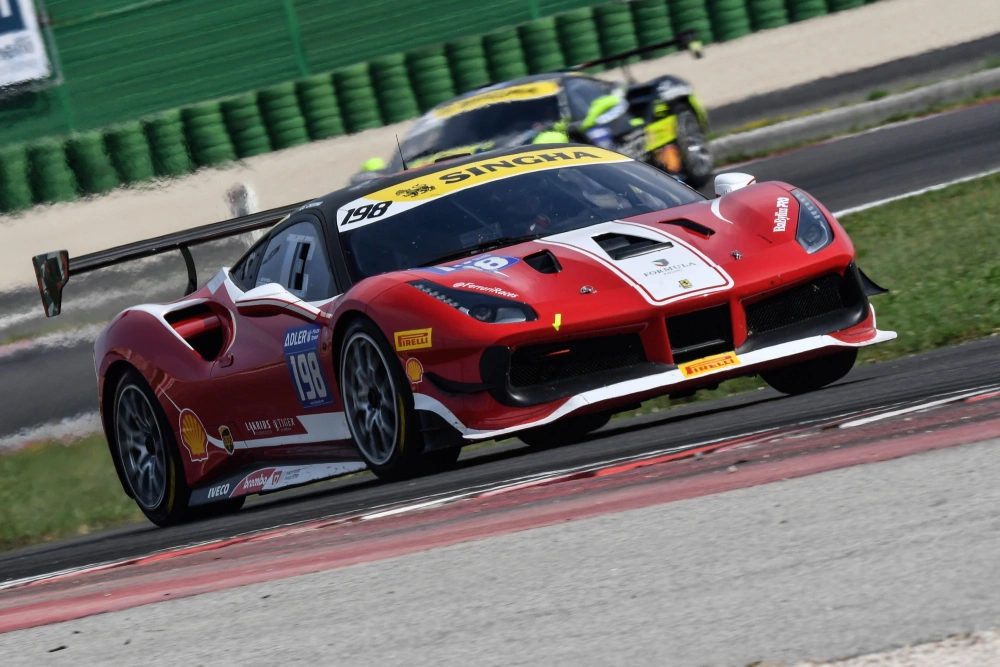 Ferrari Challenge a bohatý doprovodný program maranellské značky láká do Brna