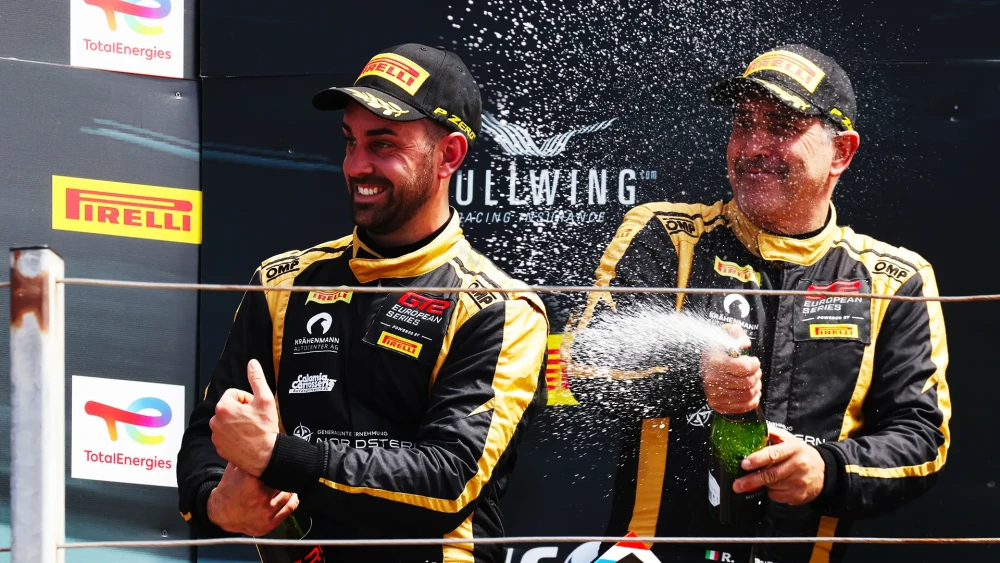 MASERATI TRIUMFUJE V ZANDVOORTU:  DVĚ CELKOVÁ VÍTĚZSTVÍ A NEZAPOMENUTELNÝ VÍKEND EVROPSKÉ SÉRIE GT2