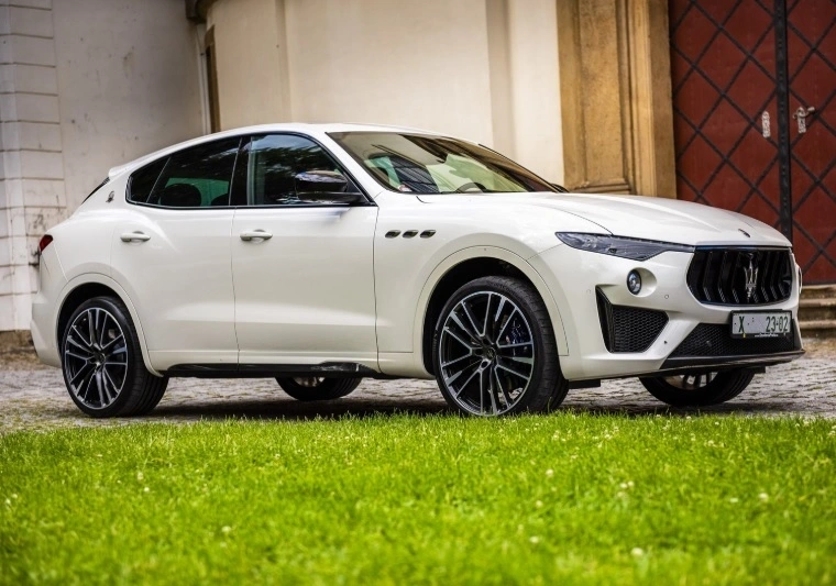 iDnes.cz - test Maserati Levante Trofeo