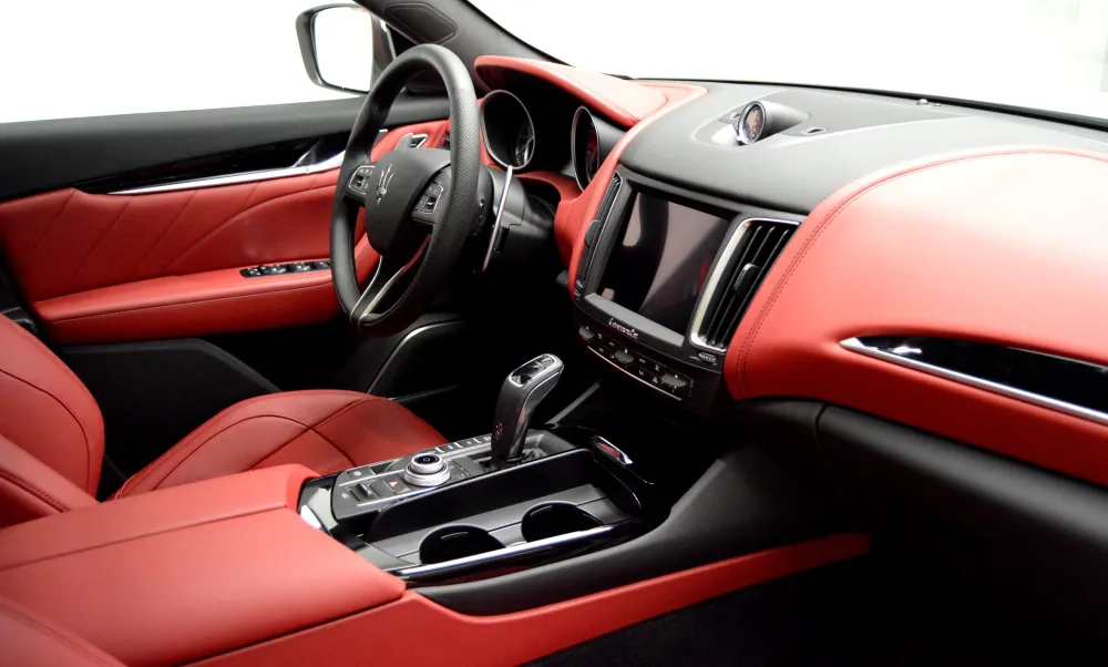 Maserati Levante foto 9