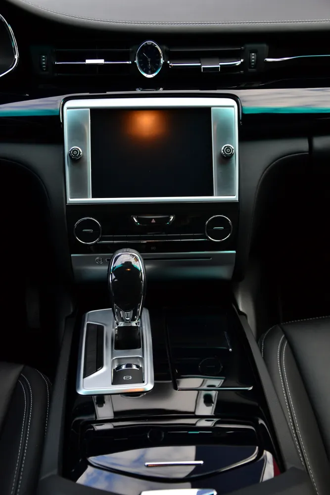 Maserati Quattroporte foto 16