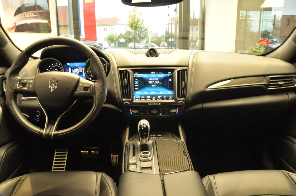 Maserati Levante foto 19