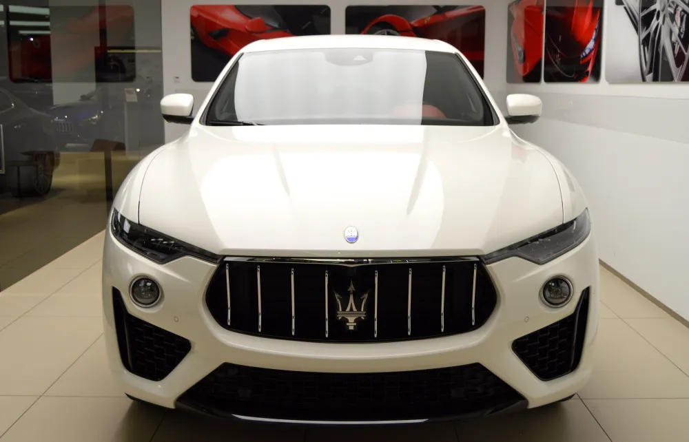 Maserati Levante foto 1
