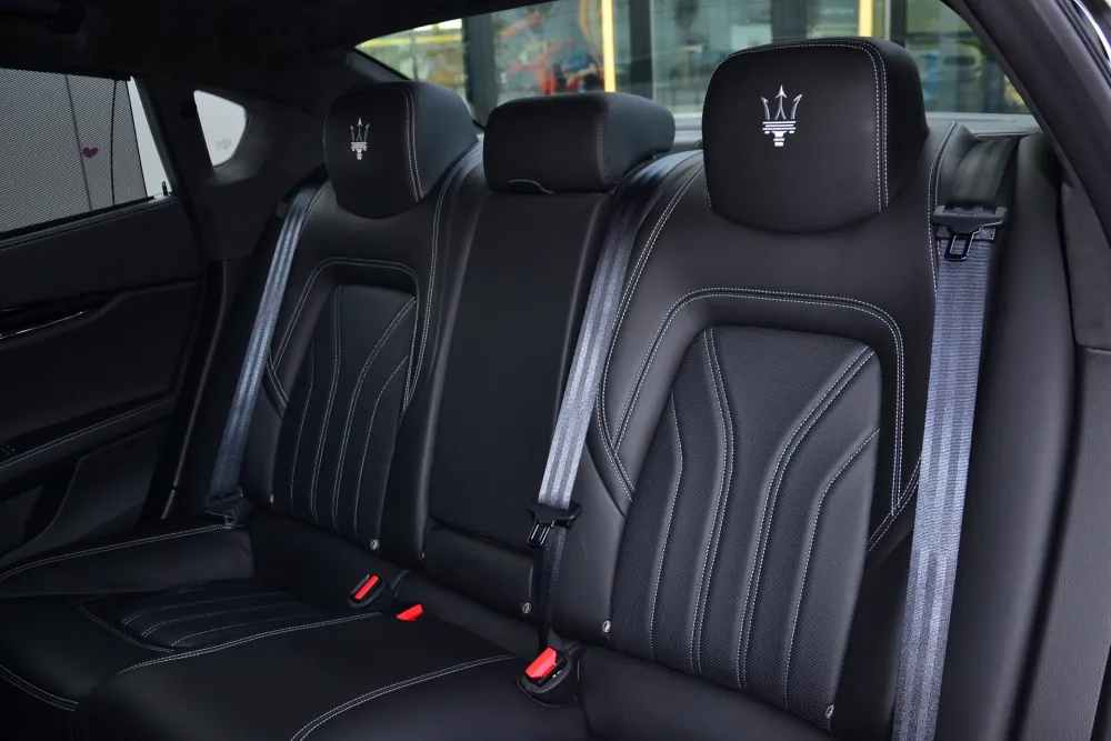Maserati Quattroporte foto 24