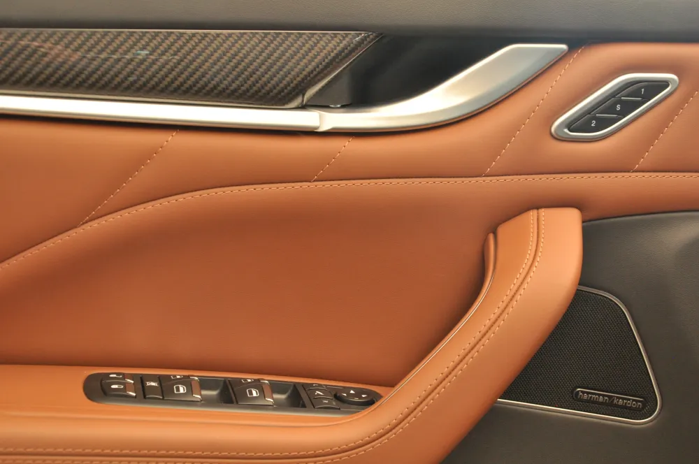 Maserati Levante foto 22
