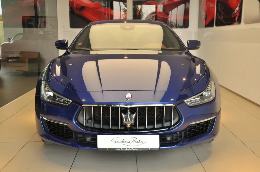 Maserati Ghibli foto 2