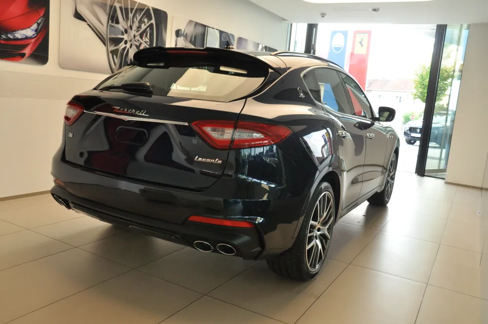 Maserati Levante foto 3