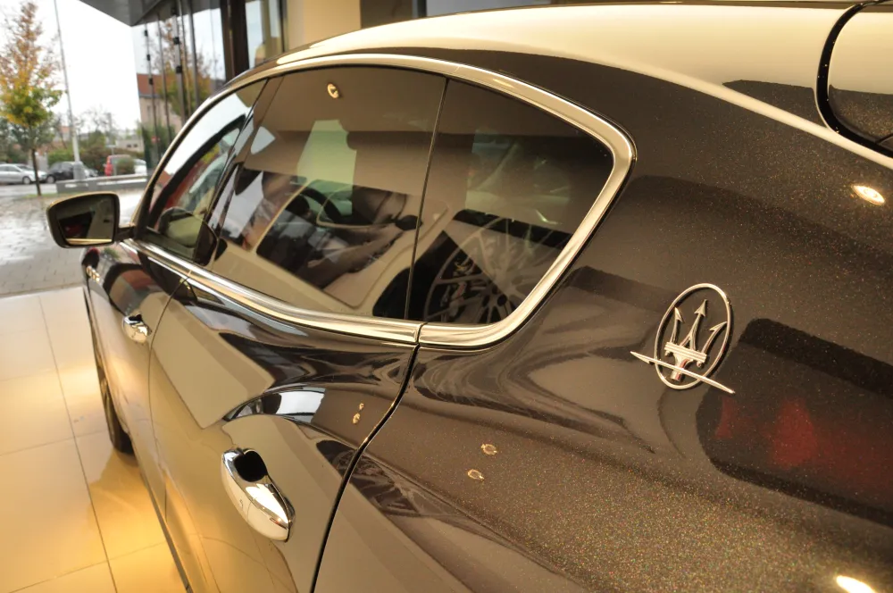 Maserati Levante foto 8