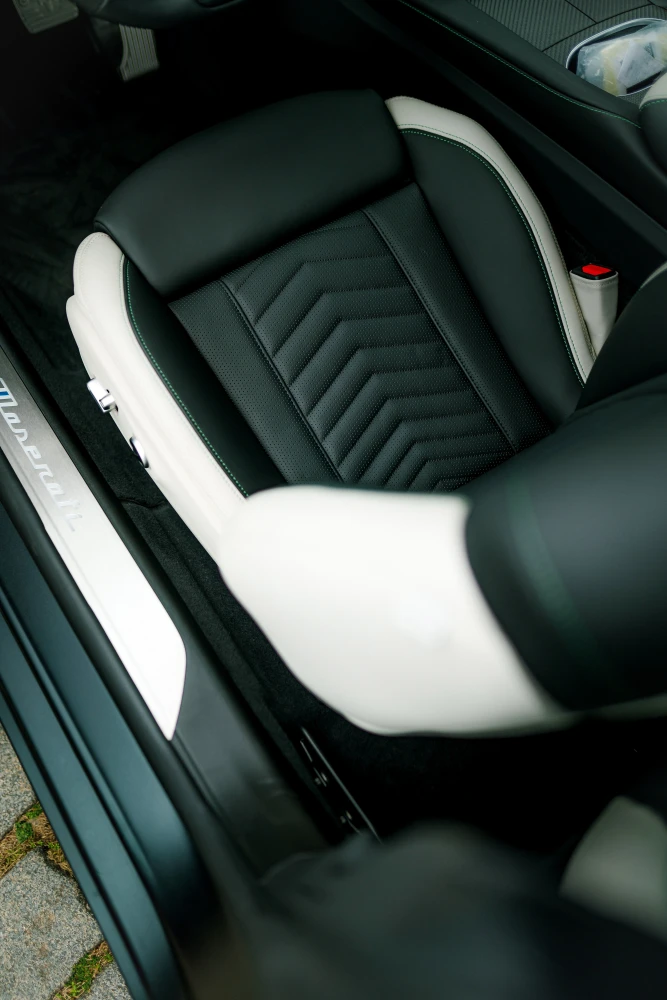 Maserati GranTurismo foto 8