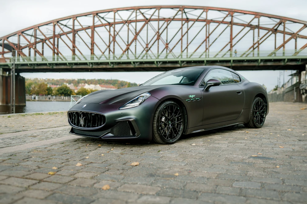 Maserati GranTurismo foto 1