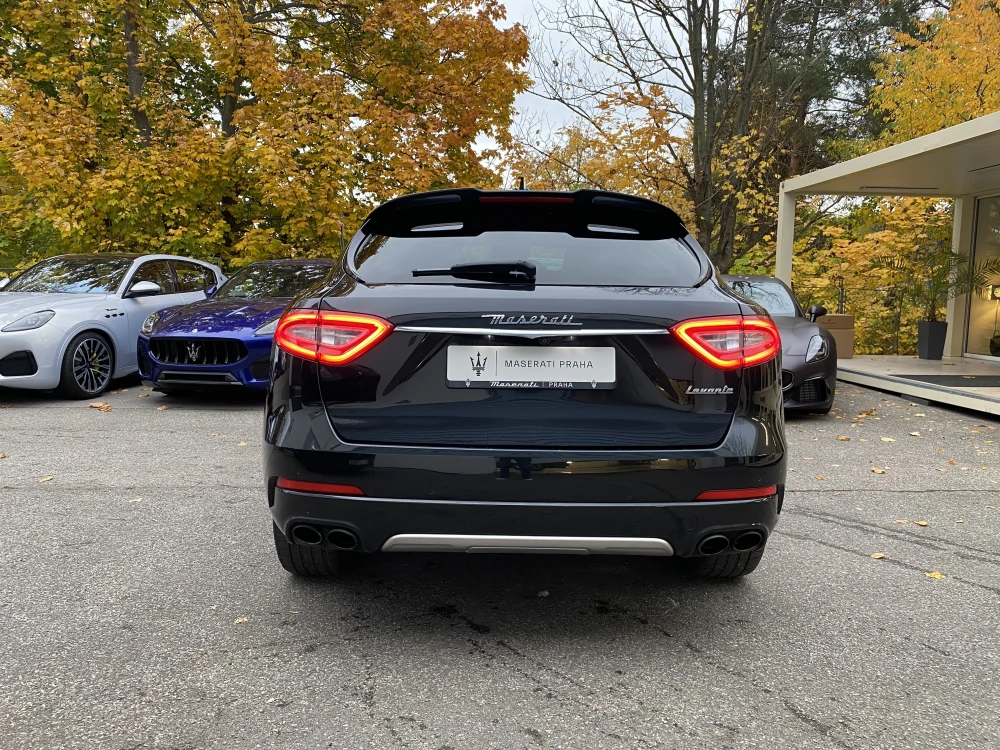 Maserati Levante foto 6