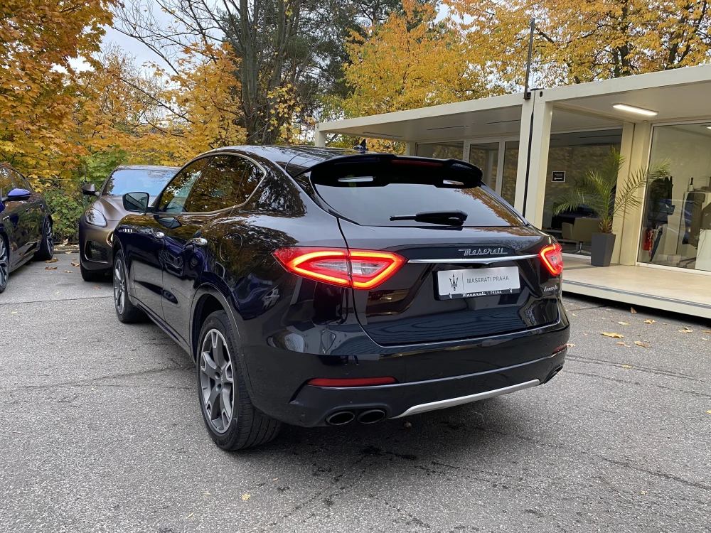 Maserati Levante foto 7