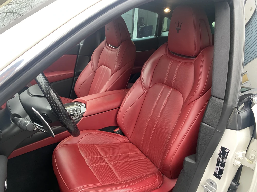 Maserati Levante foto 10