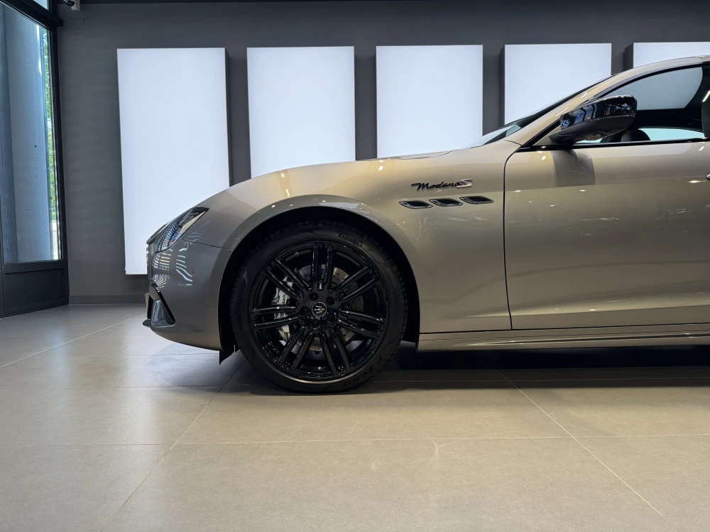 Maserati Ghibli foto 4