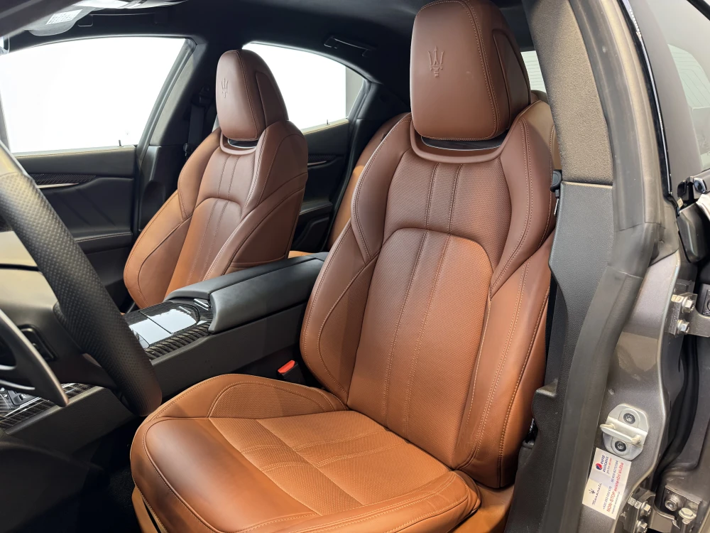 Maserati Ghibli foto 10