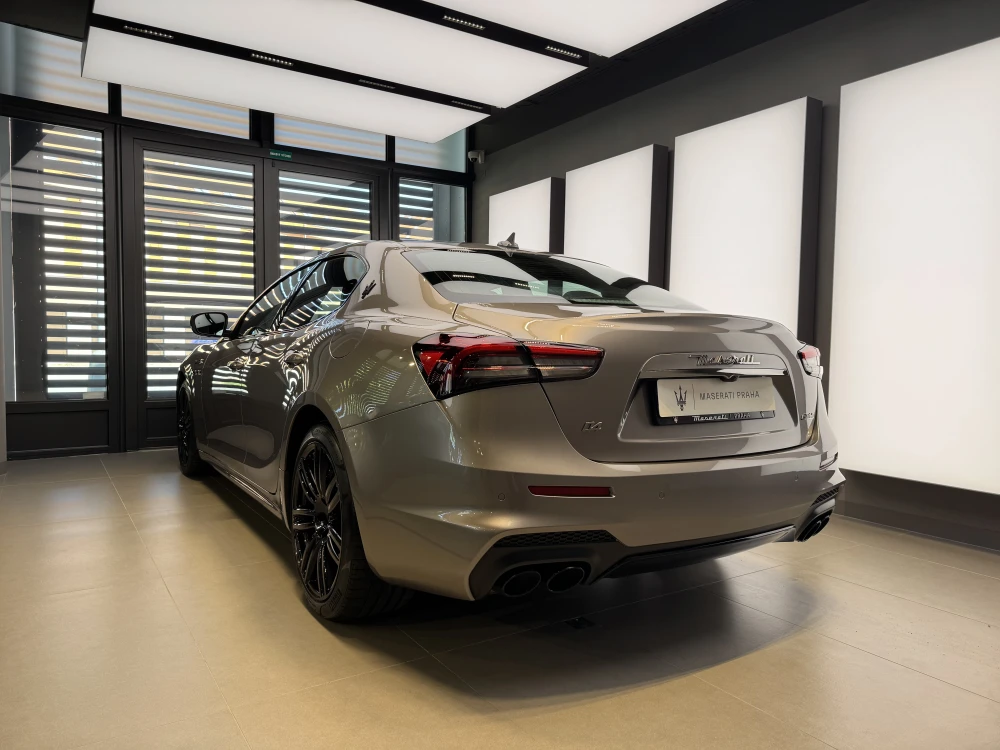 Maserati Ghibli foto 6