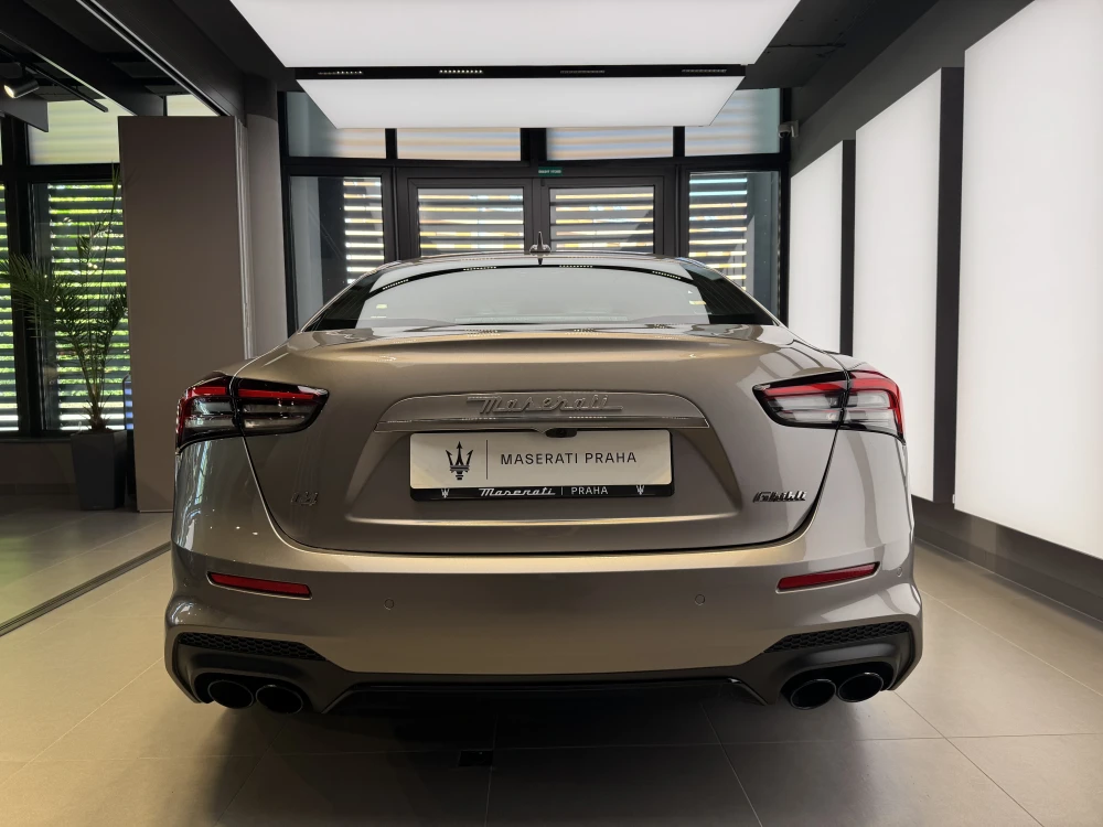 Maserati Ghibli foto 7