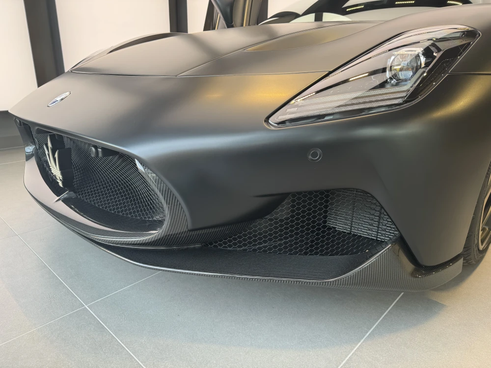 Maserati MC20 foto 25