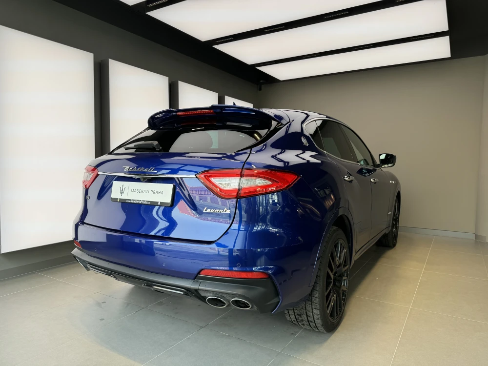 Maserati Levante foto 6