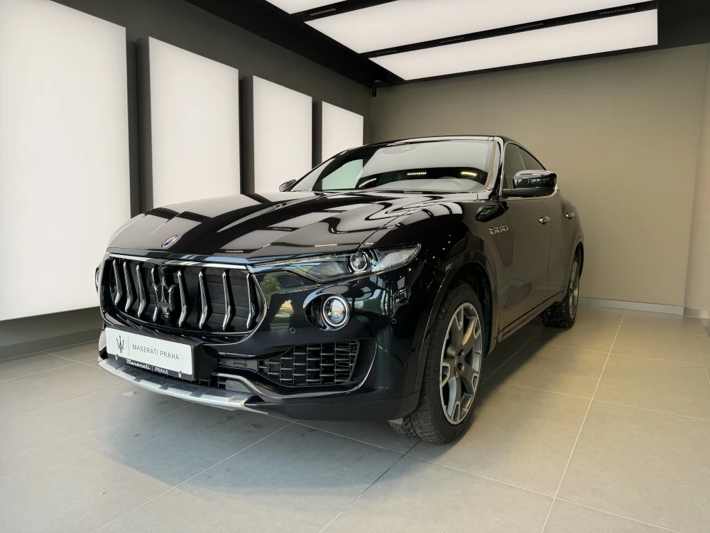 Maserati Levante foto 1