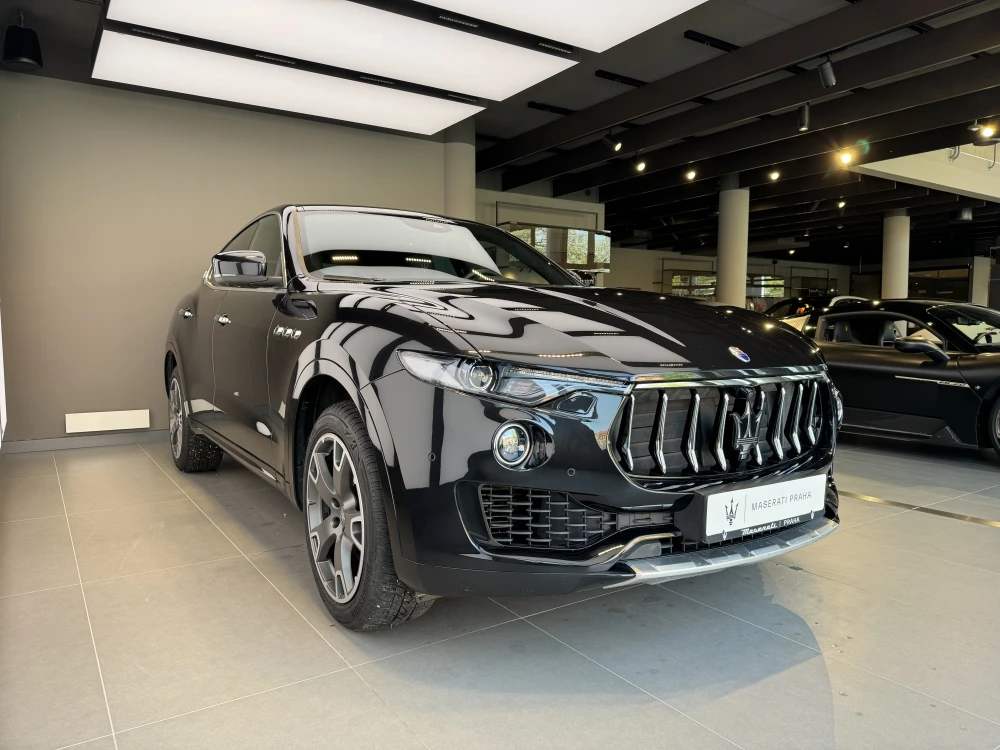 Maserati Levante foto 3