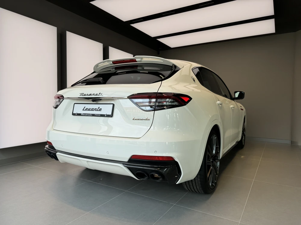 Maserati Levante foto 4