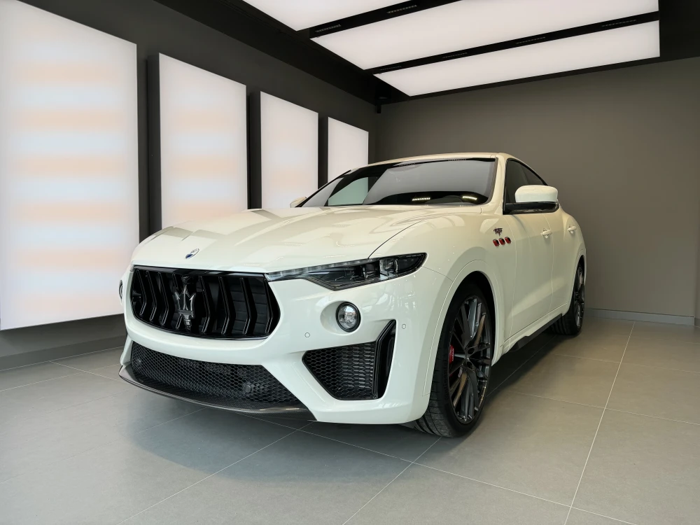 Maserati Levante foto 1