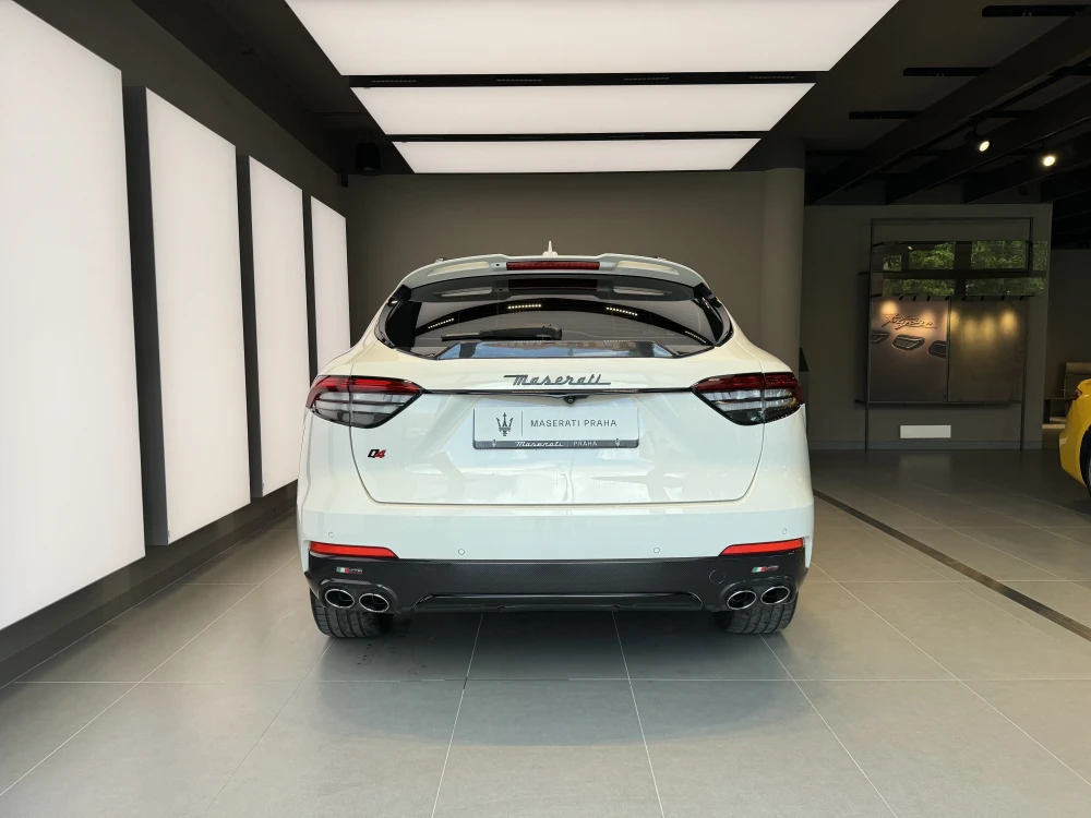 Maserati Levante foto 5