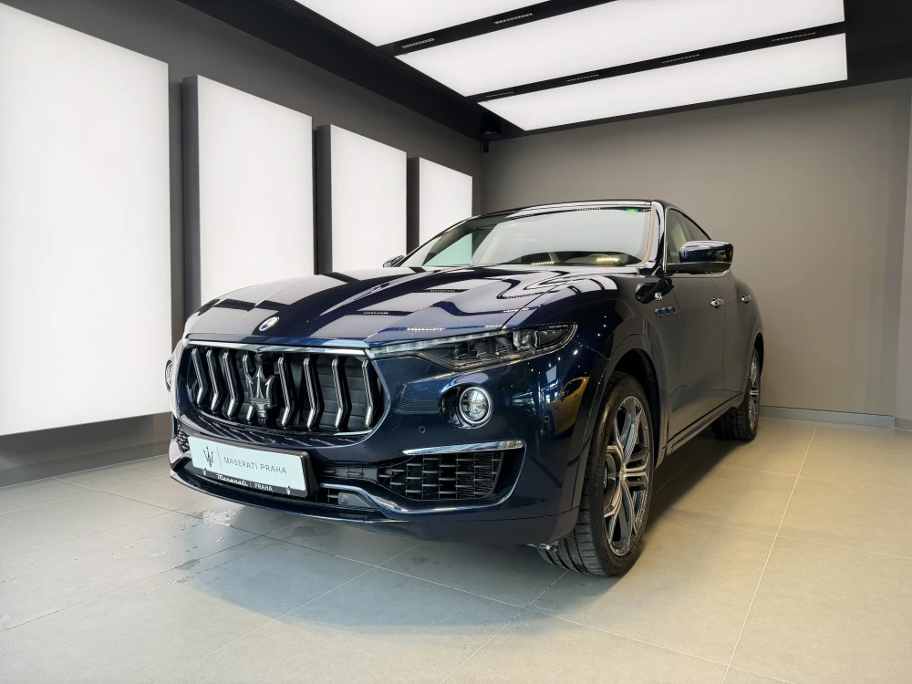Maserati Levante foto 1