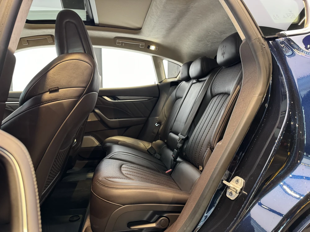 Maserati Levante foto 13