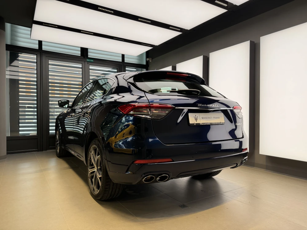 Maserati Levante foto 4