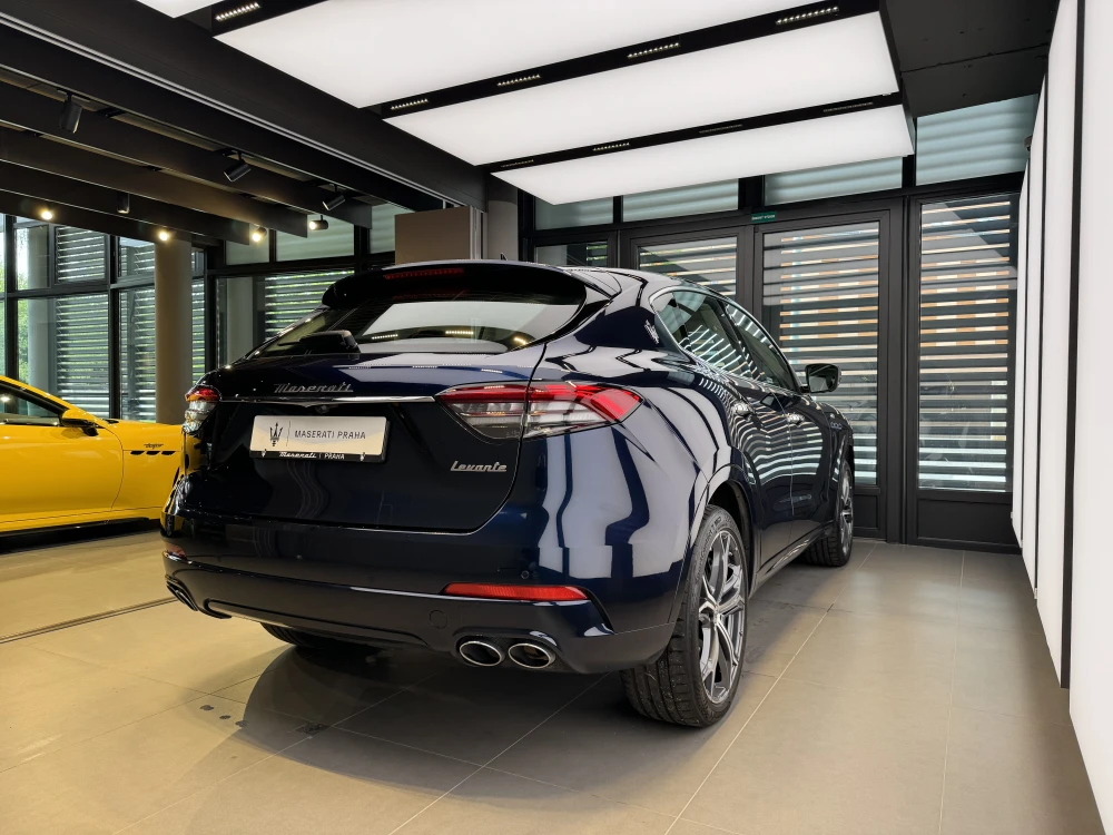 Maserati Levante foto 6