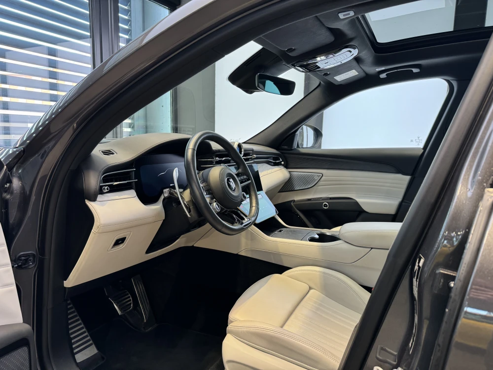Maserati Grecale foto 9