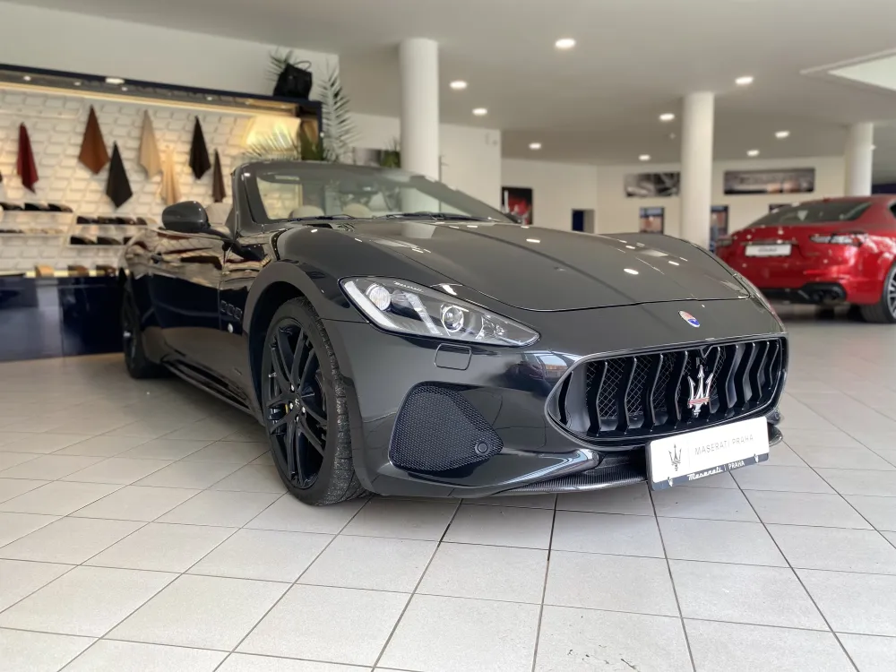 Maserati GranCabrio foto 11