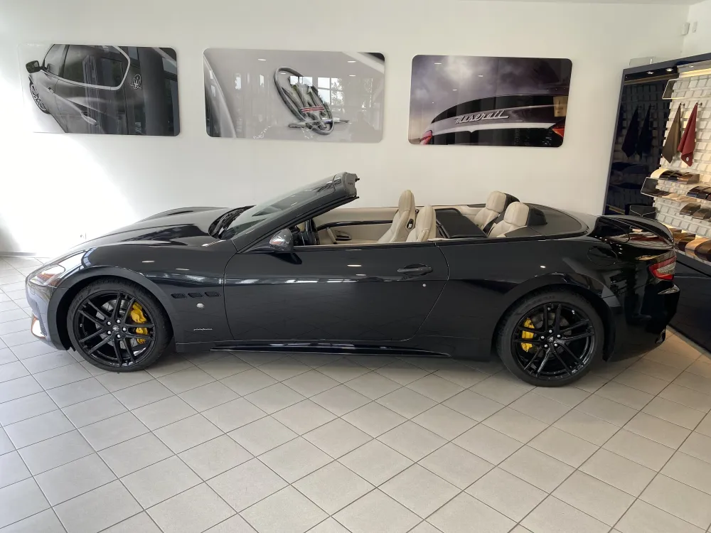 Maserati GranCabrio foto 12
