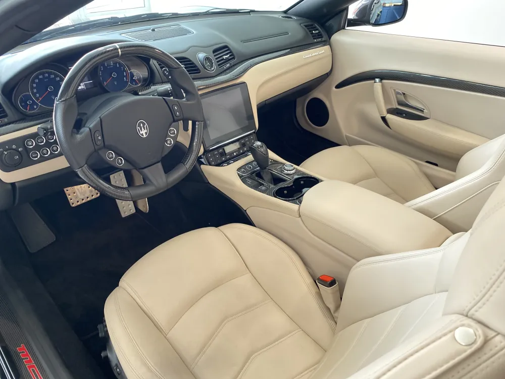 Maserati GranCabrio foto 18