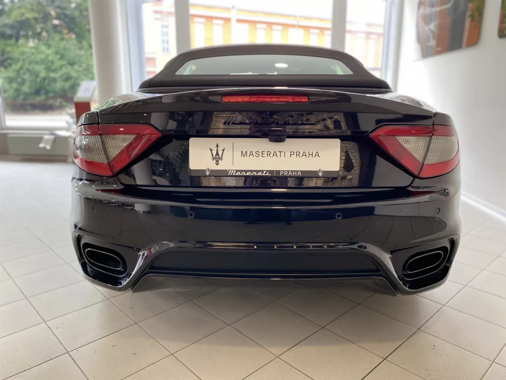 Maserati GranCabrio foto 6