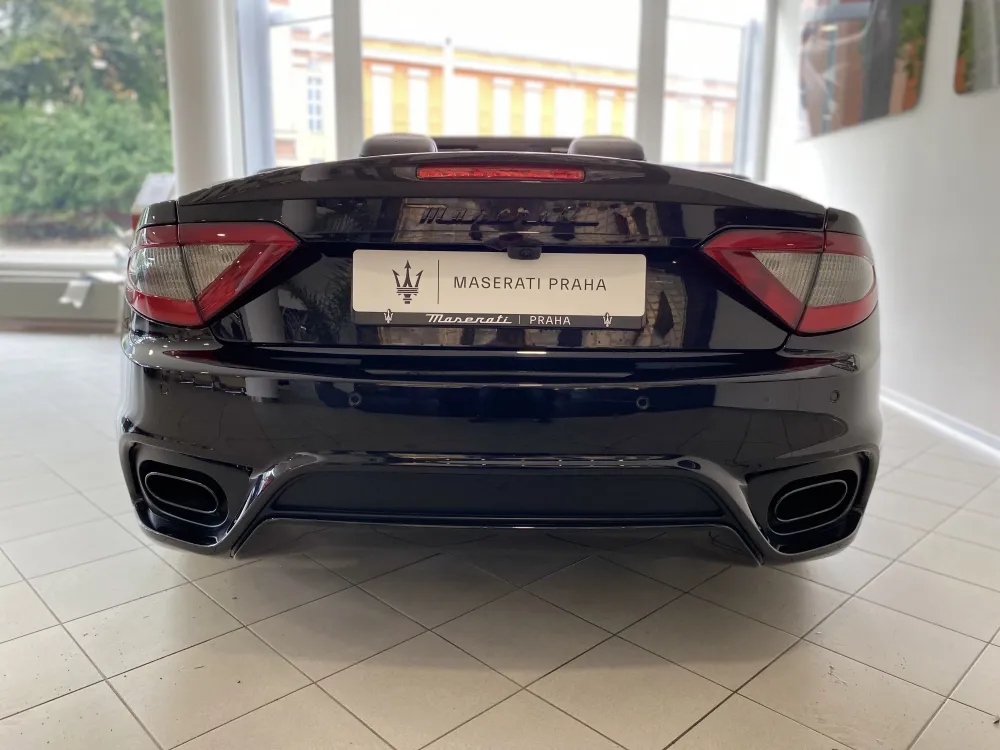Maserati GranCabrio foto 14