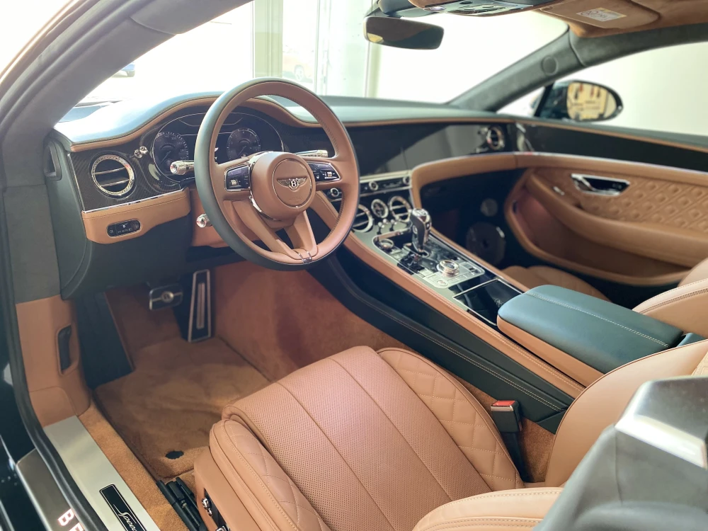 Bentley Continental GT Speed W12 foto 9