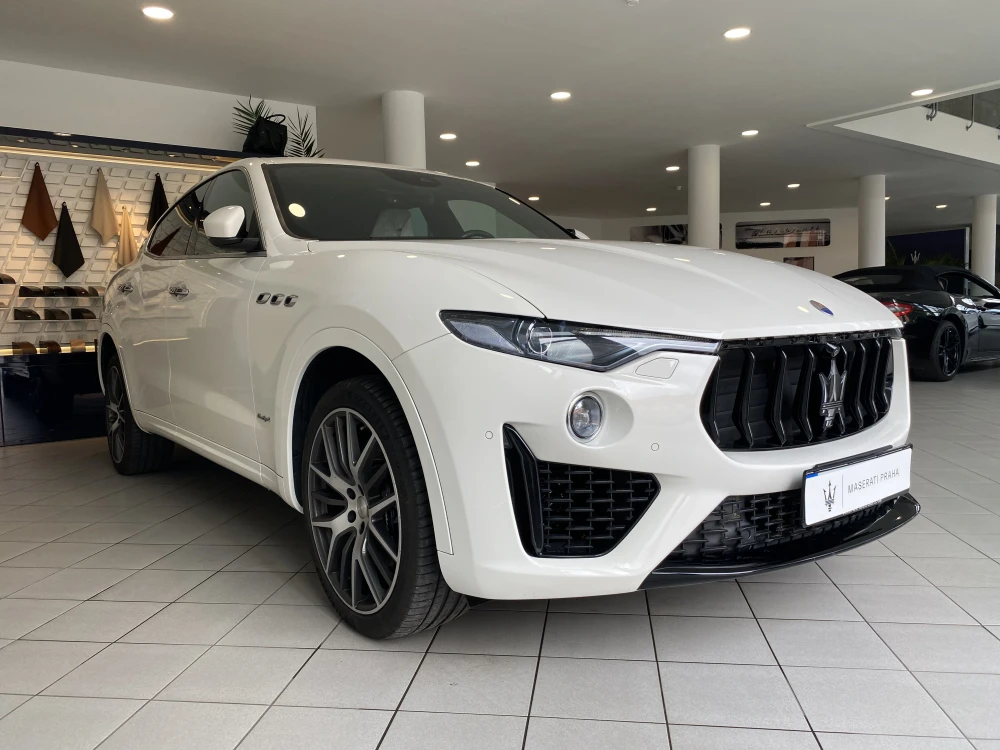 Maserati Levante foto 3