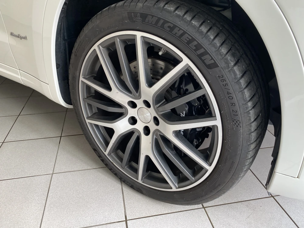 Maserati Levante foto 19