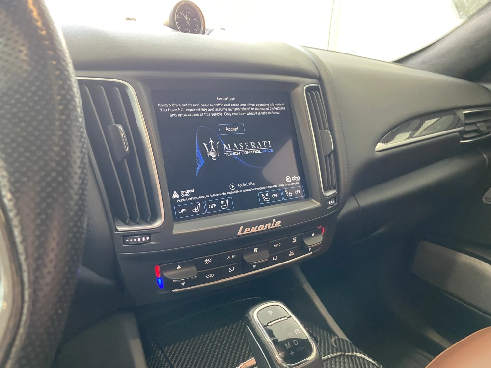 Maserati Levante foto 12