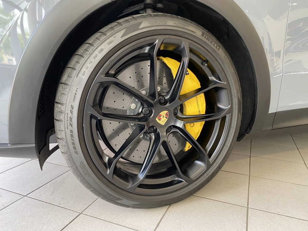 Porsche Cayenne Turbo GT foto 8