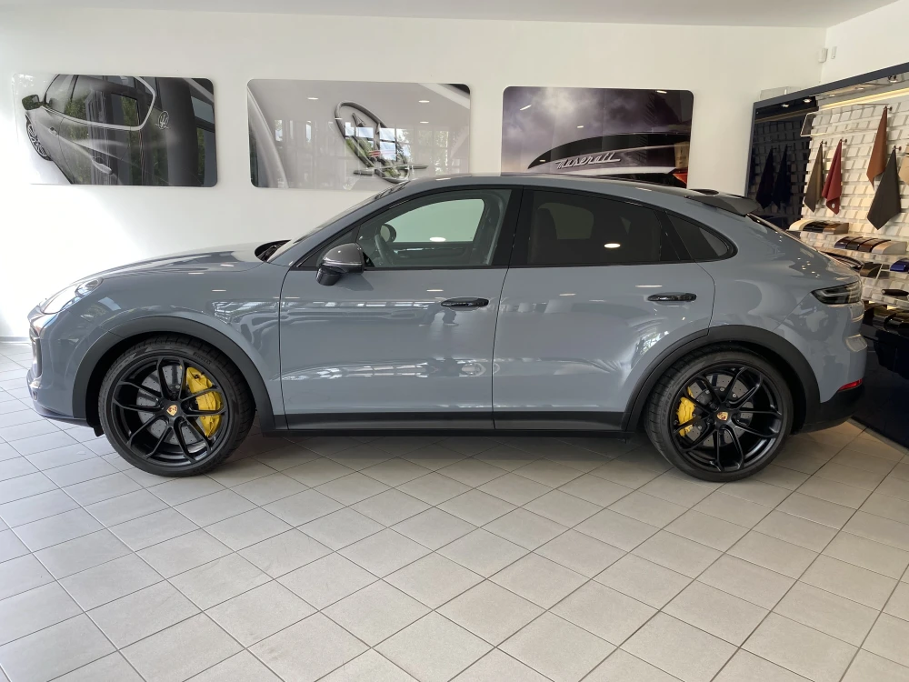 Porsche Cayenne Turbo GT foto 7