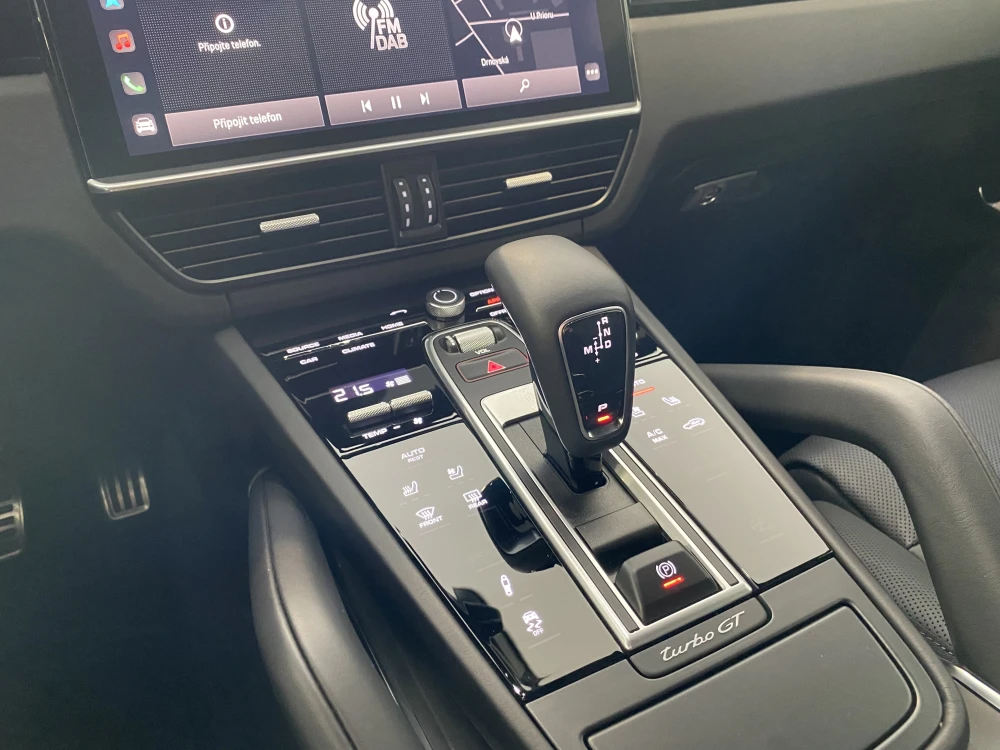 Porsche Cayenne Turbo GT foto 17