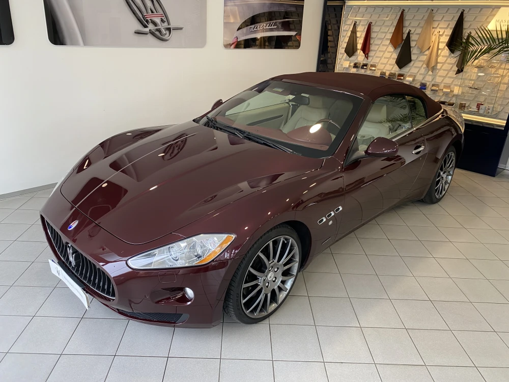 Maserati GranCabrio foto 4
